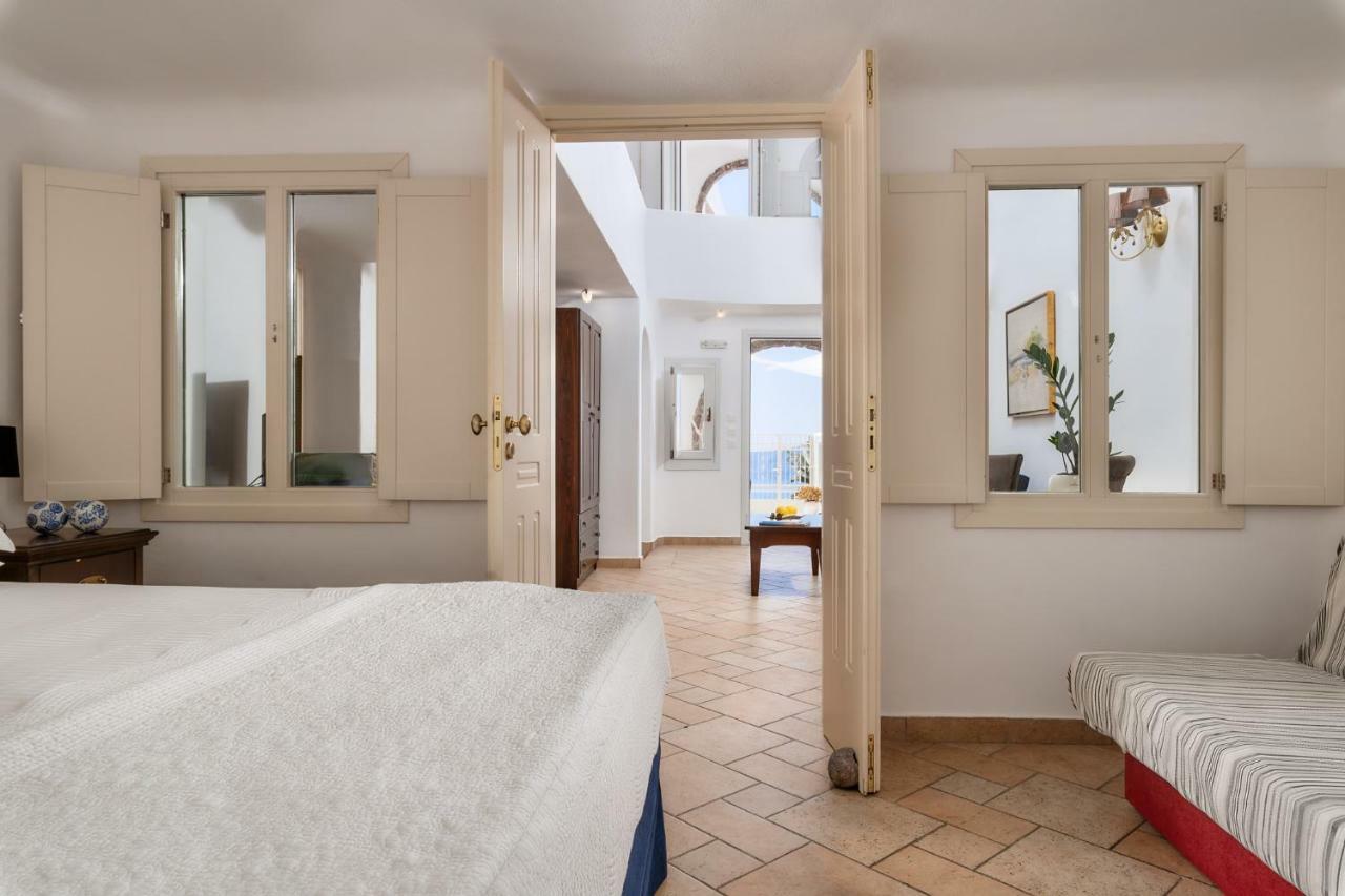 Mirabo Villas (Adults Only) Firostefani Esterno foto
